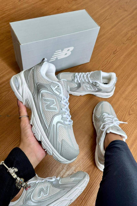 New Balance 550